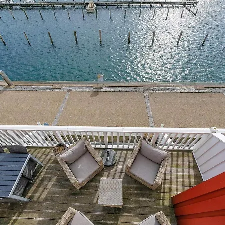 Apartment 6 Person In Bagenkop-by Traum